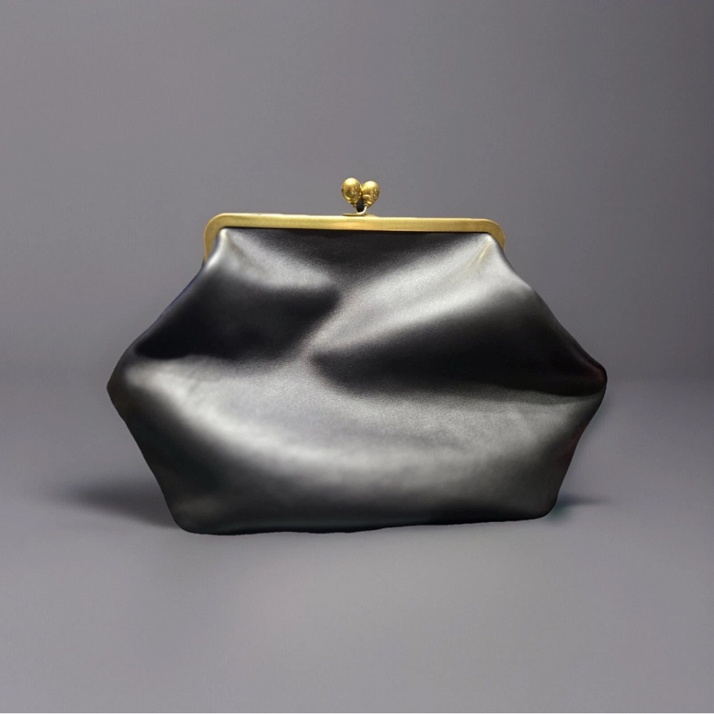 Coach Large Kisslock bag